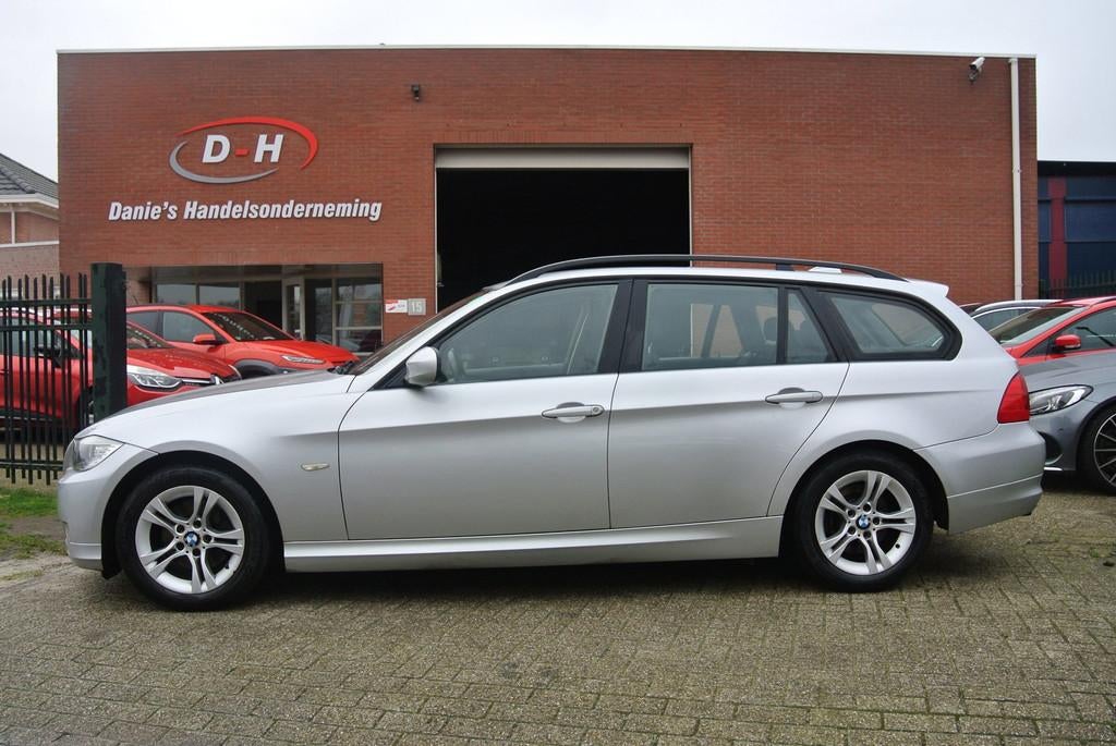 BMW 3-serie Touring 316i Business Line airco apk 25-04-2027, Achterwielaandrijving, Gebruikt, 1599 cc, 4 cilinders