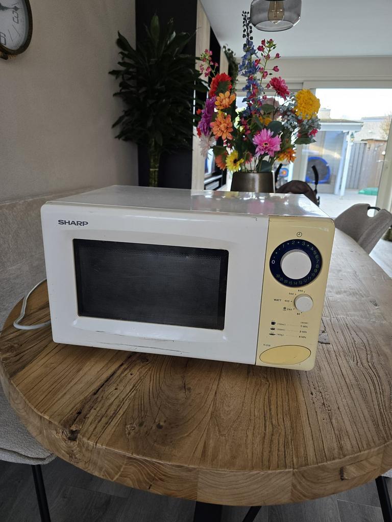 Magetron wit, Witgoed en Apparatuur, Magnetrons, Ophalen, Zo goed als nieuw