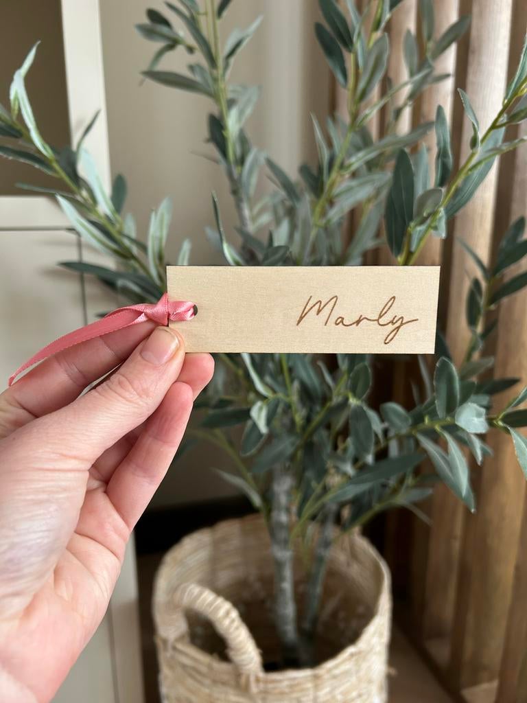 Naamkaartjes 21 diner of bruiloft, Ophalen of Verzenden, Nieuw, Knutselwerk