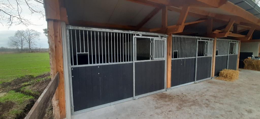 voorwand + tussenwand paardenbox, Dieren en Toebehoren, Stalling en Weidegang, Stalling
