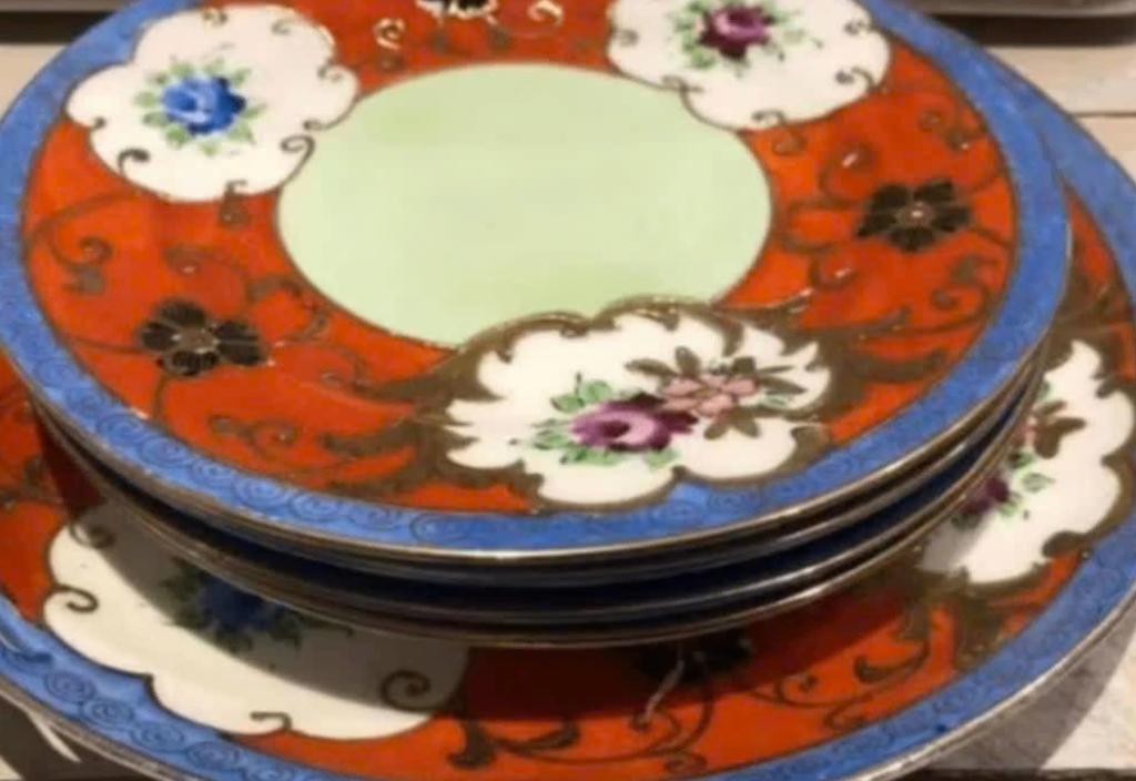 Vijf handbeschilderde Chinees porselein Japanse bordjes, Antiek en Kunst, Antiek | Porselein, Ophalen of Verzenden