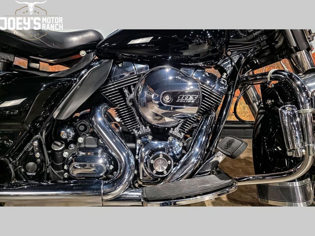 HARLEY-DAVIDSON POLICE ELECTRA GLIDE FLHTP (bj 2015) - foto 2