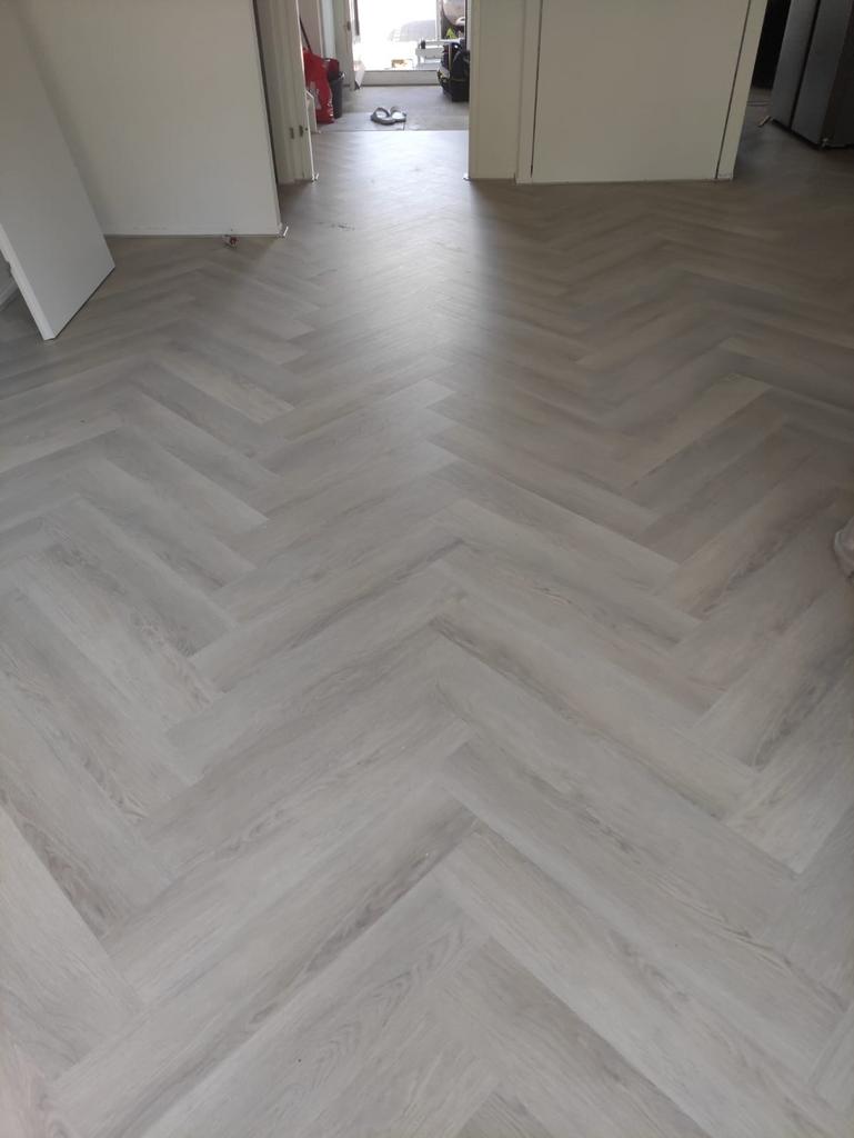 Laminaat leggen/verf/behang, Ophalen of Verzenden