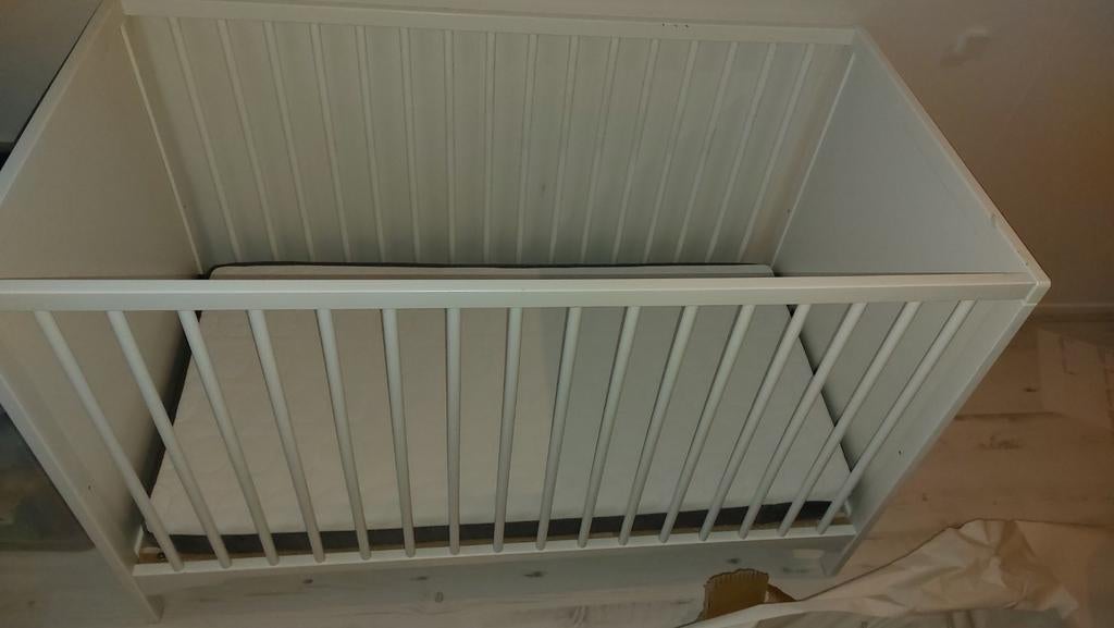Ledikant Ikea wit inclusief matras, Ophalen, Gebruikt