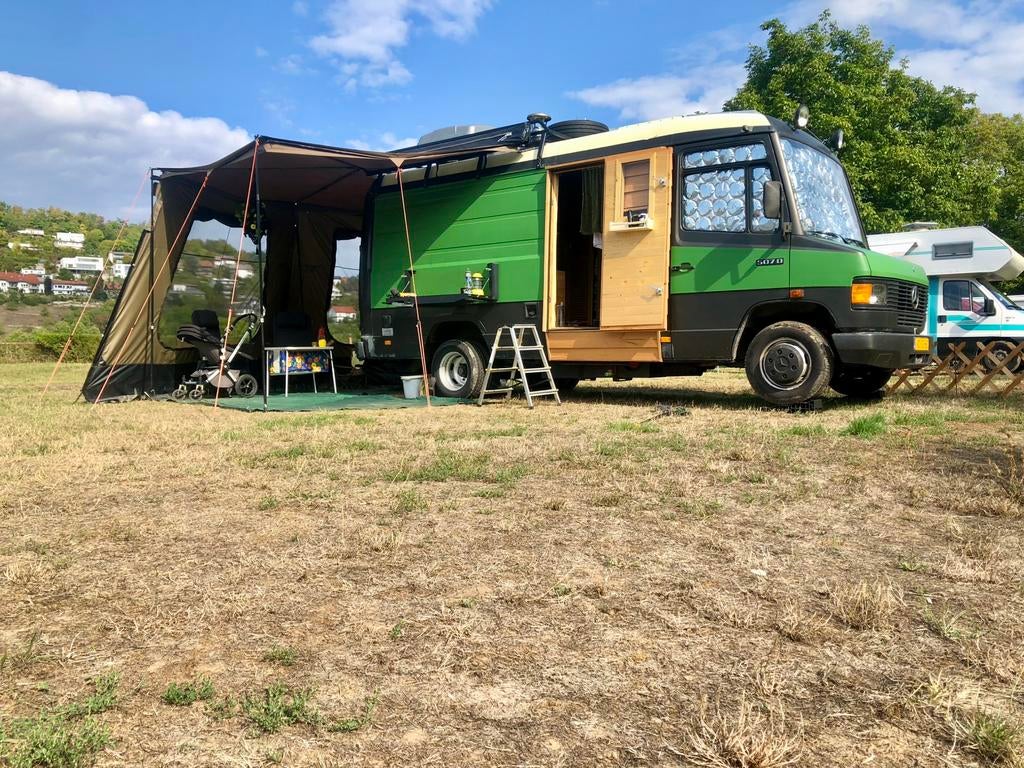 Mercedes-Benz 507-II Camper, Buscamper of Camperbus, Mercedes-Benz, Particulier, 6 tot 7 meter