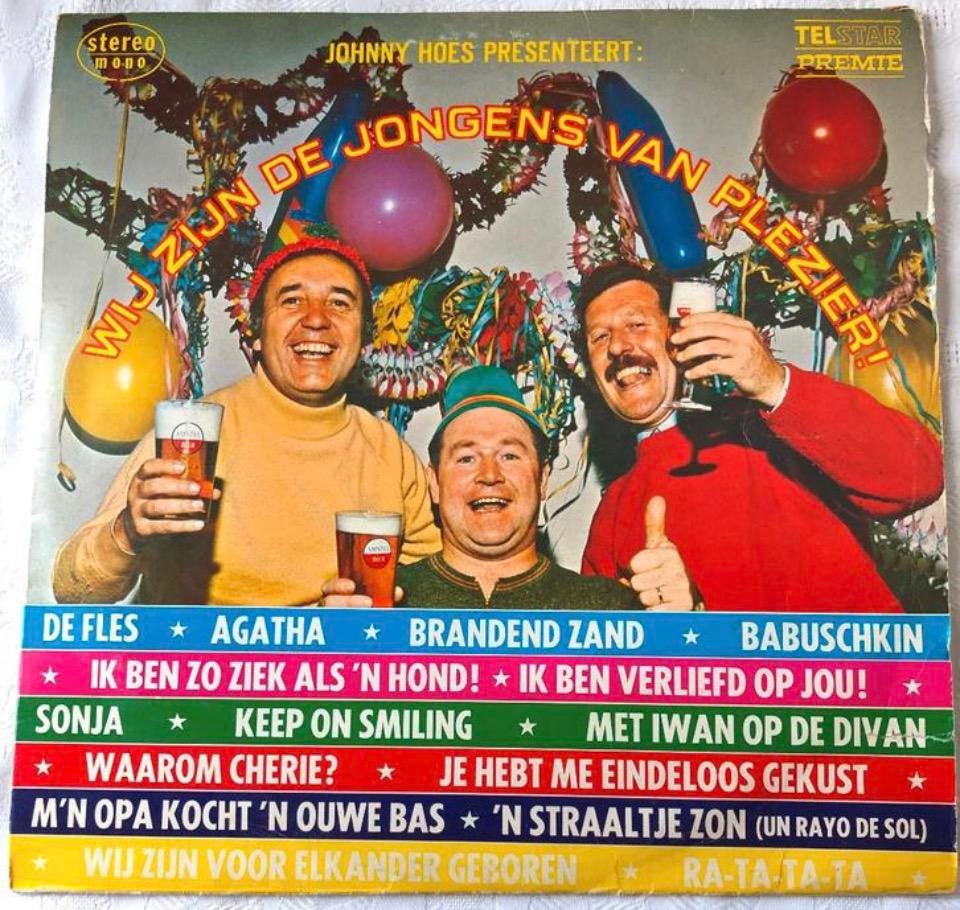 LP Johnny Hoes en de jongens van Plezier, Ophalen of Verzenden, Zo goed als nieuw, 12 inch, Nederlandstalig