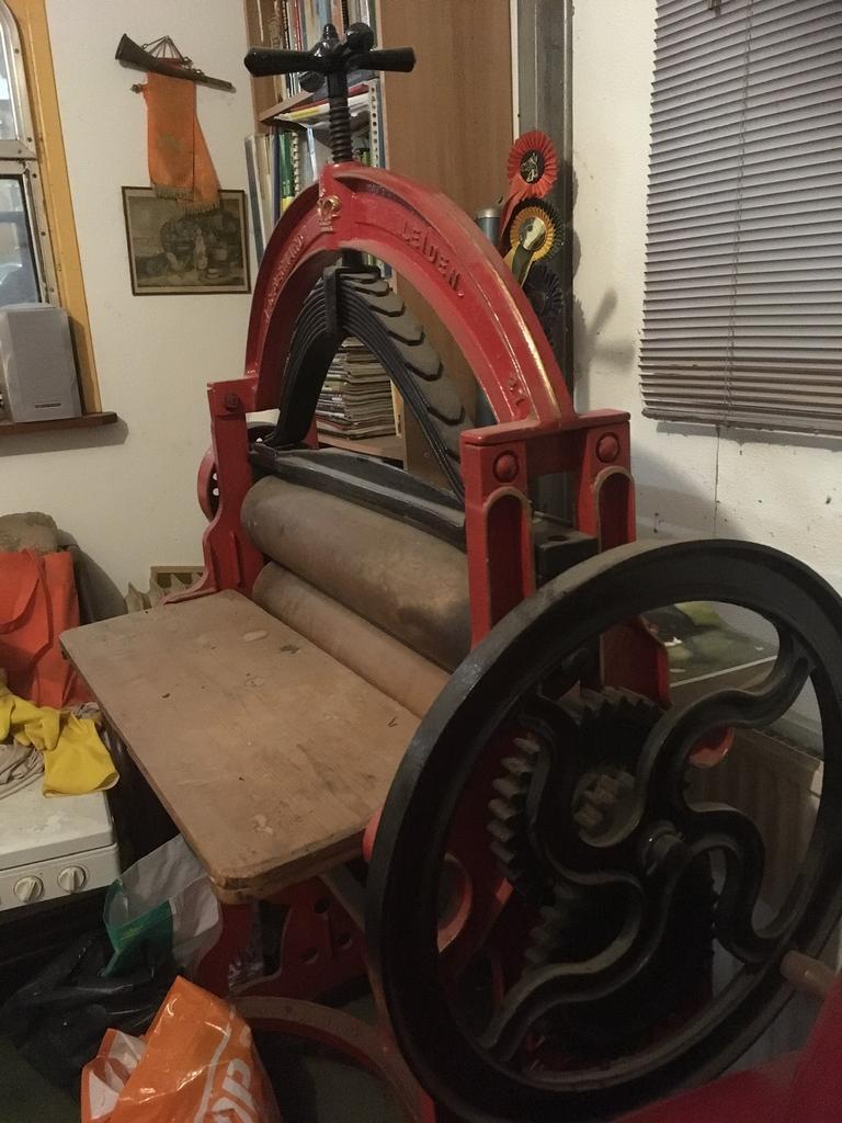 Ouderwetse mangel, groot model, Antiek en Kunst, Ophalen