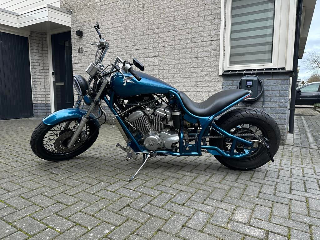Unieke Custom Honda Shadow 600 Chopper/Bobber, 2 cilinders, Chopper, Particulier