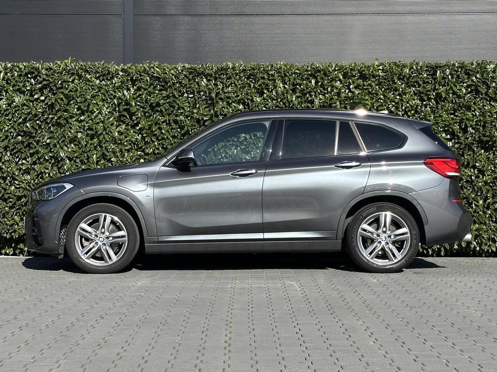 BMW X1 xDrive25e High Executive Edition, FACELIFT, M-PAKKET,, Leder, Bedrijf, Vierwielaandrijving, Hybride Elektrisch/Benzine