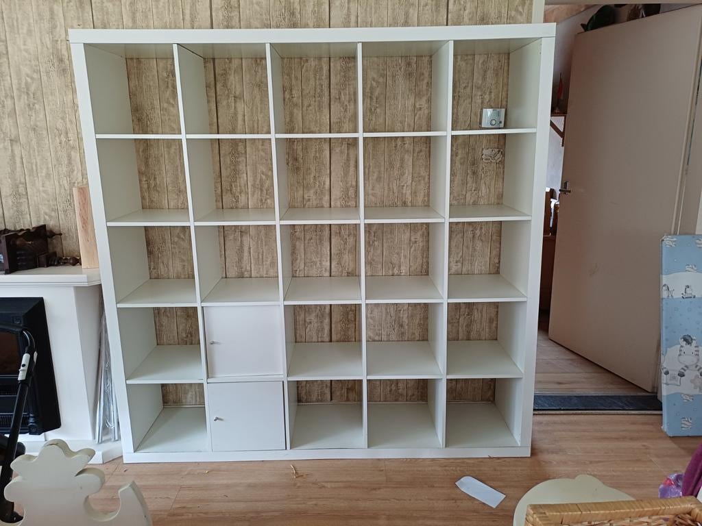 Vakkenkast IKEA, Ophalen