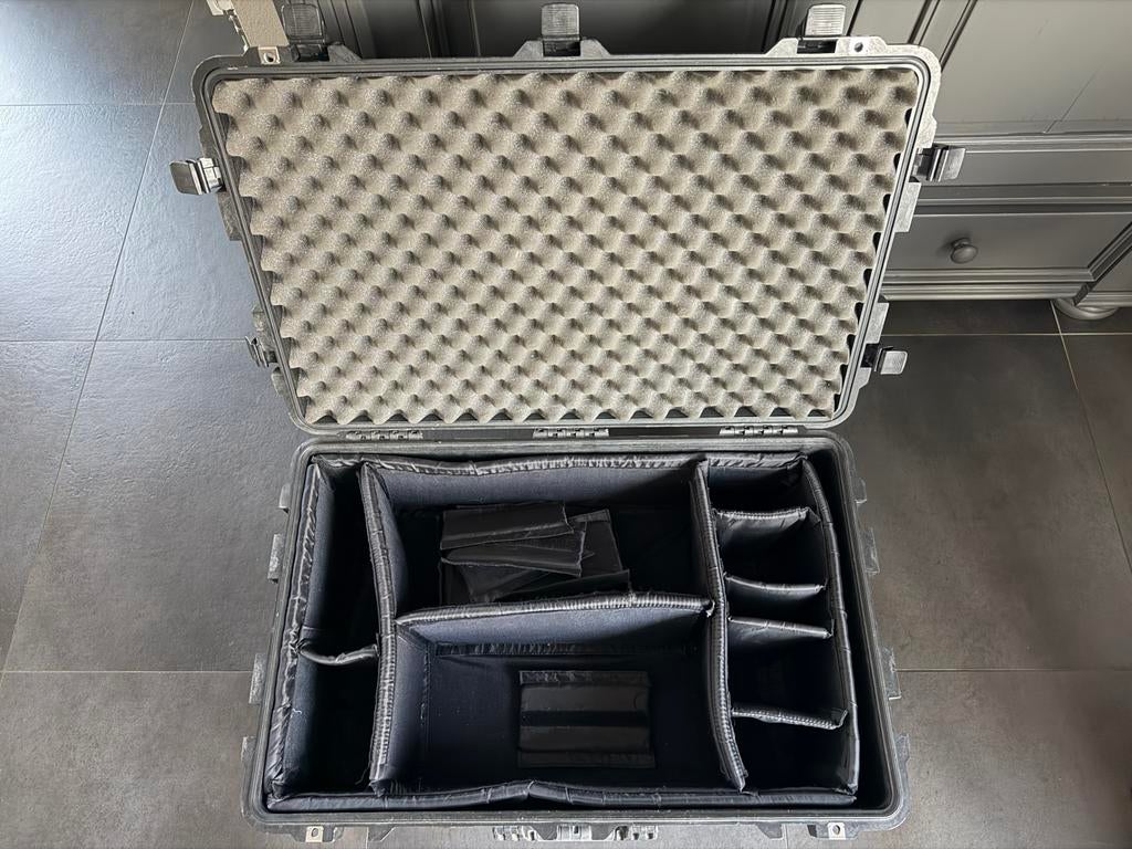 Peli 1650 Case met klittenband vakverdeling, Gebruikt, Hard kunststof, 45 tot 55 cm, Ophalen of Verzenden