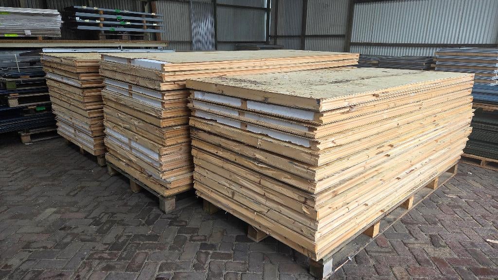 Dakplaten dakpanelen dakbeschot ( 277 ), Doe-het-zelf en Verbouw, Platen en Panelen, Ophalen, Zo goed als nieuw, Nb, Nb