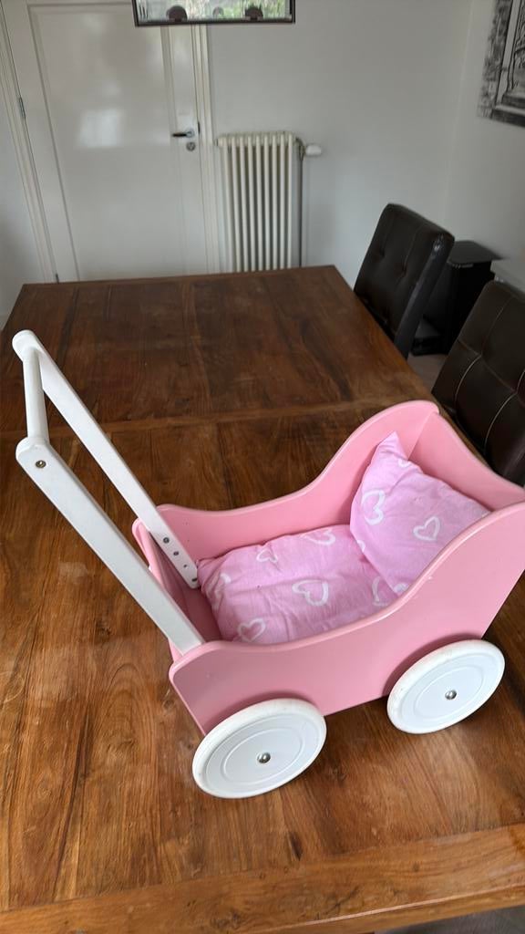 Houten poppenwagen, Kinderen en Baby's, Speelgoed | Houten speelgoed, Ophalen, Zo goed als nieuw, Duw- of Trekspeelgoed