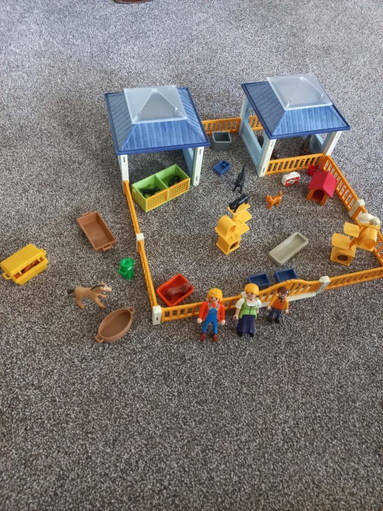 Playmobil dierenopvang met dieren en poppetjes, Ophalen of Verzenden, Jongen of Meisje