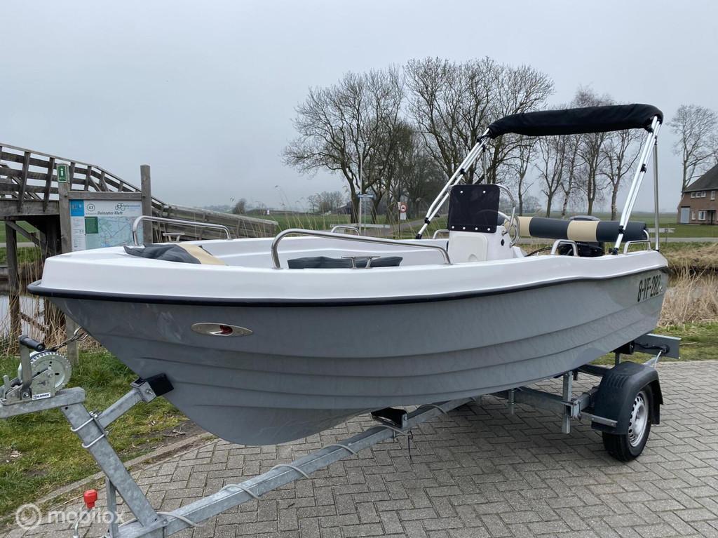 Console boot / 30 pk Suzuki 4 takt motor / Kussens / Trailer, Benzine, 3 tot 6 meter