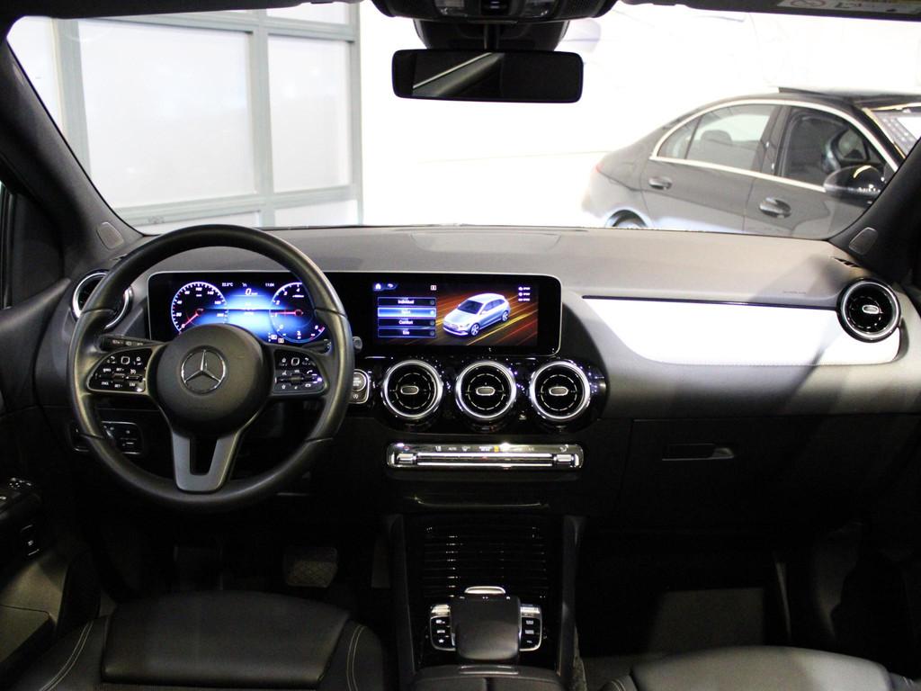 Mercedes-Benz B-Klasse 180 Business Solution Plus Panorama d, 12 maanden, Gebruikt, 4 cilinders, Zwart
