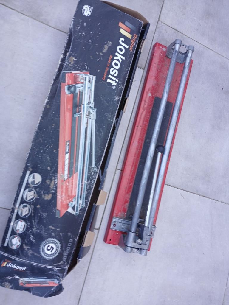 Tegelsnijder, Ophalen of Verzenden, Zo goed als nieuw, Batterij