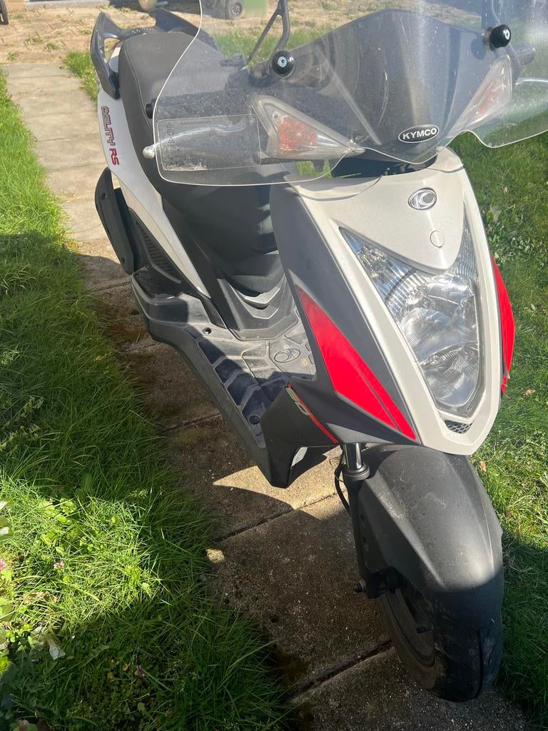 Kymco Agility RS 50 Snor Scooter - Wit/Rood, Ophalen, Gebruikt, Maximaal 25 km/u, Agility