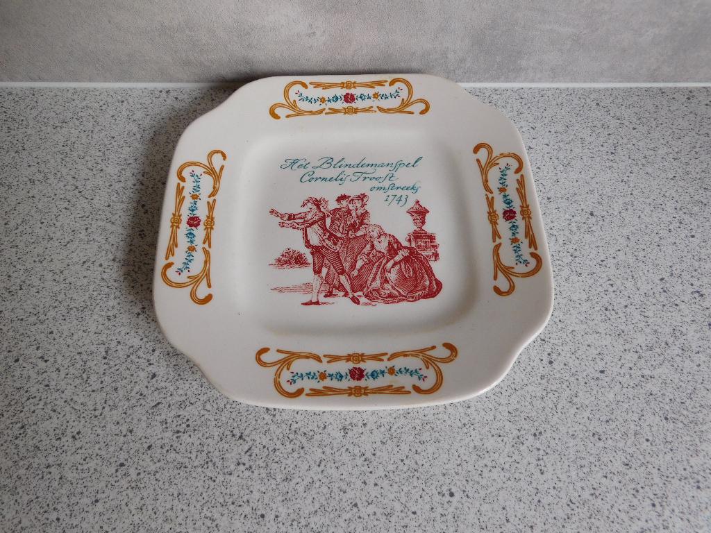 Bord 15 cm. Het Blindemanspel Boch Belgium, Ophalen of Verzenden