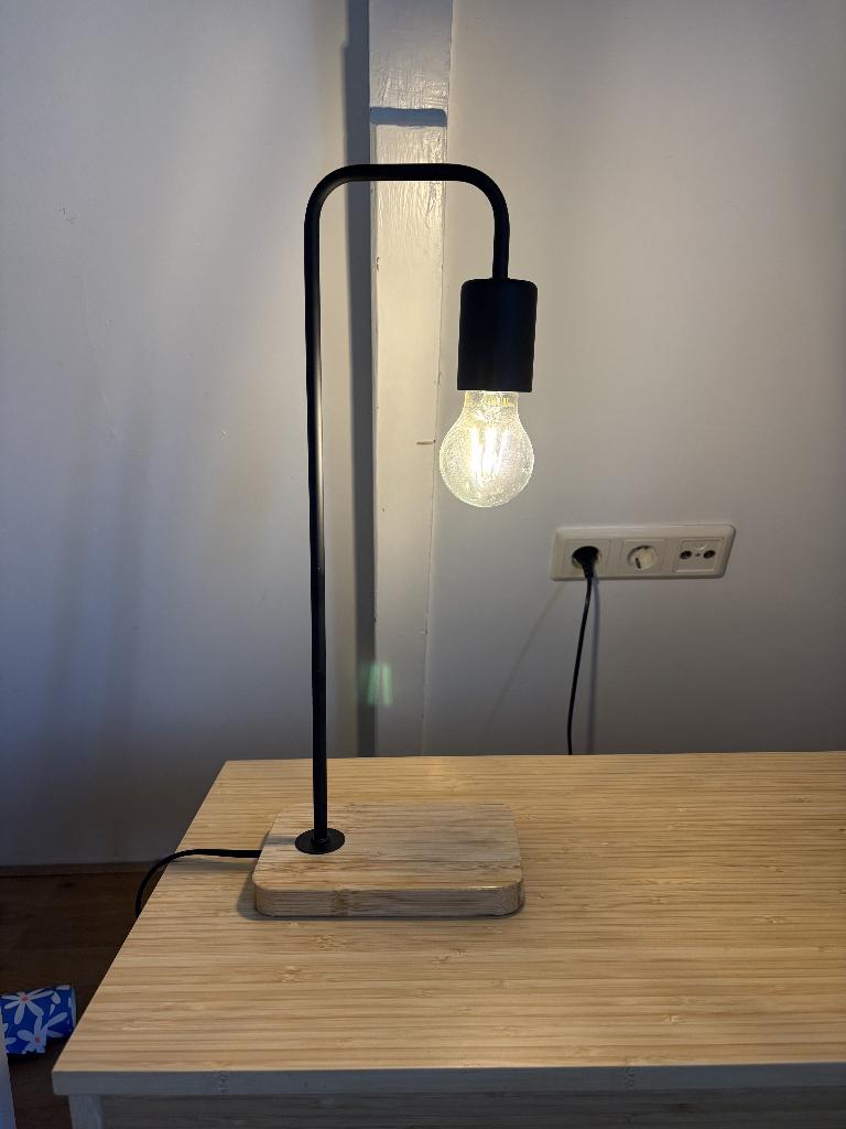 Table lamp IKEA, Ophalen, Zo goed als nieuw, Hout, Minder dan 100 cm