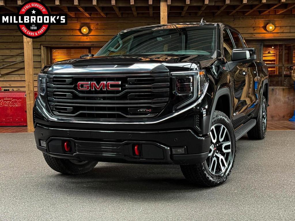 GMC Sierra AT4 6.2 V8 360 graden camera, BPM VRIJ, op voorra, Auto's, GMC, Automaat, 8 cilinders, 4 stoelen, Zwart
