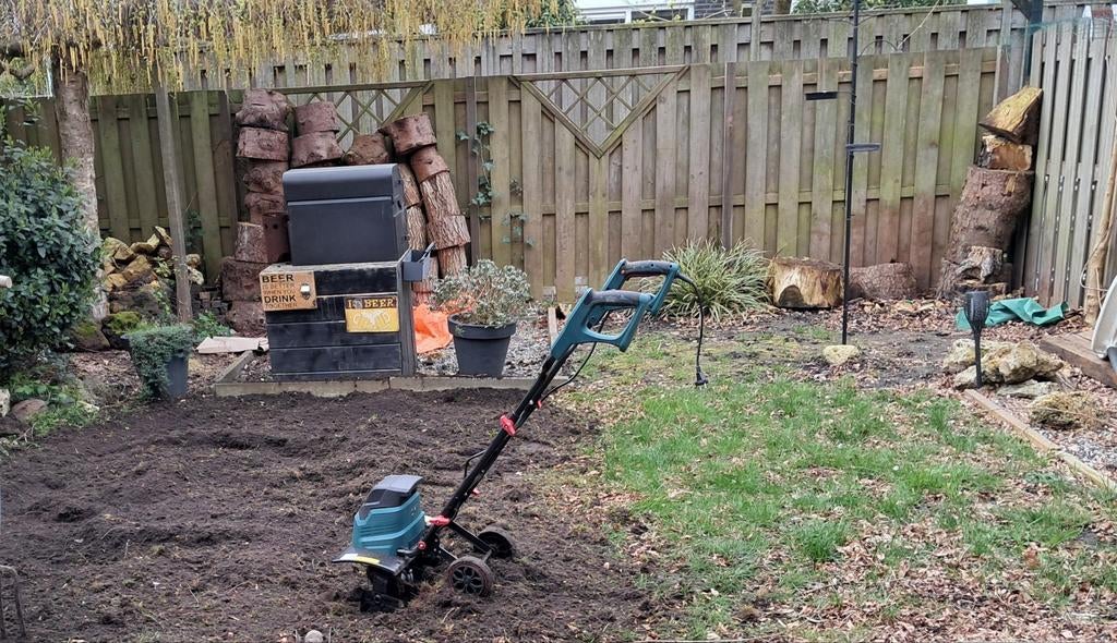 Elekrtische tuinfrees te huur voor €20,- per dag., Tuin en Terras, Ophalen