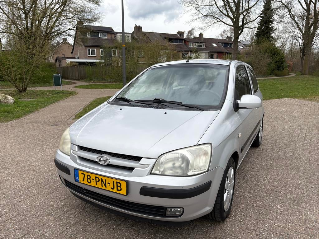 Hyundai Getz 1.3 3DRS AUTOMAAT AIRCO LAGE KM NIEUWE APK!!!, Auto's, 450 kg, 40 €/maand, 4 cilinders, 1006 kg