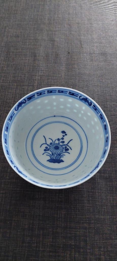 Vier chinees porseleinen rijstkommen., Ophalen of Verzenden, Zo goed als nieuw, Overige materialen, Pot, Bus of Blik