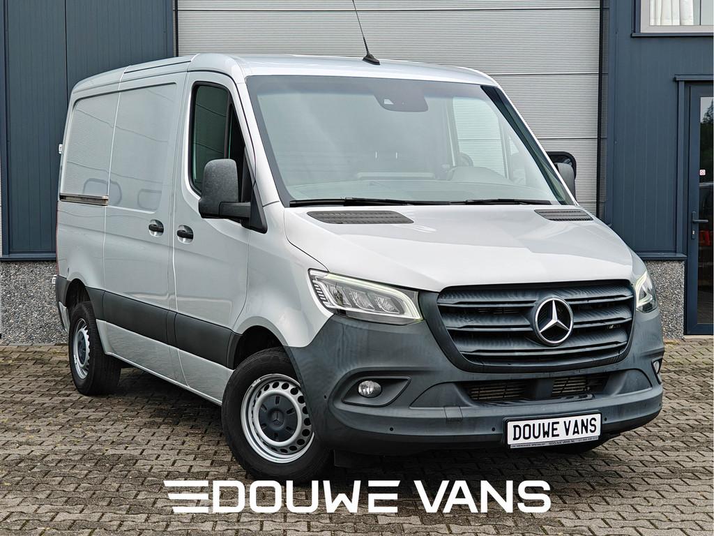 Mercedes-Benz Sprinter 314 H1 Automaat Distronic LED MBUX Na, Auto's, Bestelauto's, Bedrijf, Te koop, ABS, Airconditioning, Alarm
