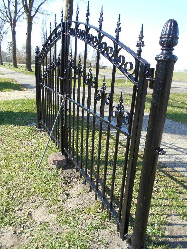 Poort-inrijpoort-zwaar en massief + palen-3.00 meter, Ophalen, Gebruikt, 150 tot 200 cm, IJzer