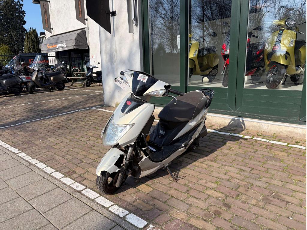 Kymco VP50 | Snor | 2013 | Opknapper, Fietsen en Brommers, Scooters | Kymco, Gebruikt, Overige modellen, Maximaal 25 km/u, Benzine