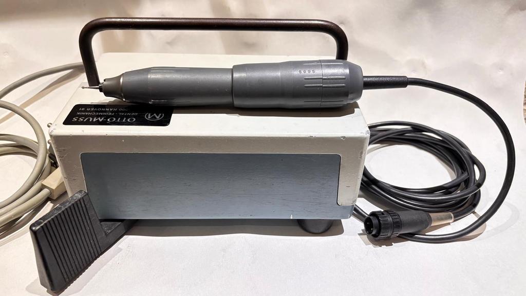 Micromotor Otto Muss + handstuk en pendaal (goudsmid), Ophalen of Verzenden, Zo goed als nieuw