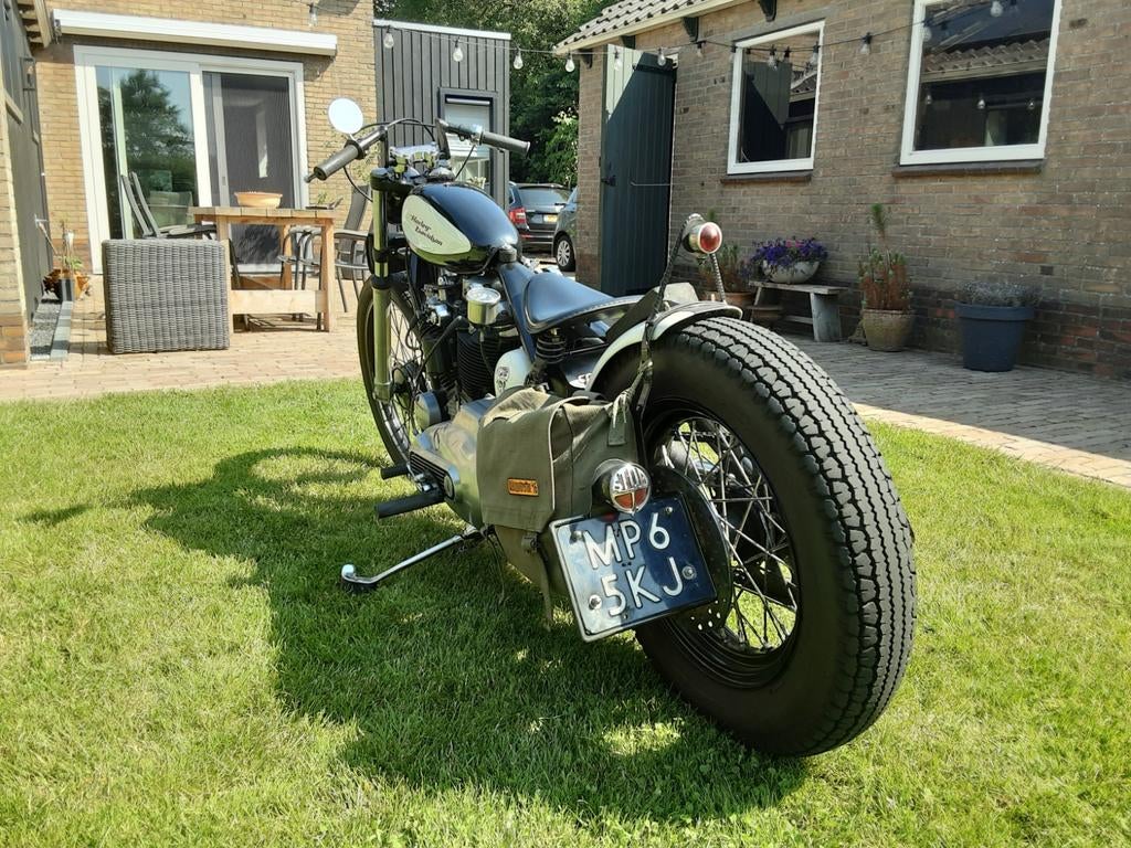 Te koop Harley Davidson 1000cc oldschool hardtail bobber.