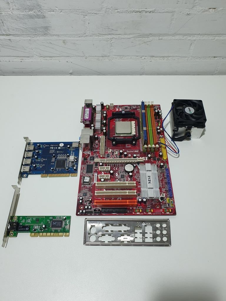 MSI K9N Neo AMD Athlon 64 X2 4200+ 4GB DDR2 Socket AM2, ., Ophalen of Verzenden, Zo goed als nieuw, DDR2