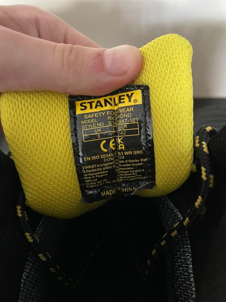 Stanley werkschoenen met stalen neus., Ophalen, Zo goed als nieuw