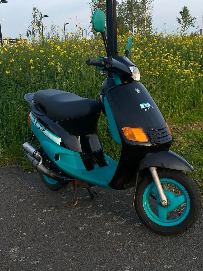 GEZOCHT - Puch/Piaggio Zip Type 1/2/3, Ophalen, Zo goed als nieuw, Zip