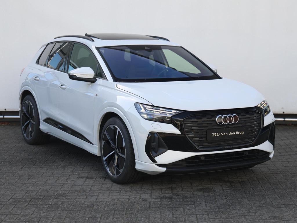 Audi Q4 e-tron 50 quattro Advanced edition 77 kWh | S-line e, Auto's, Automaat, Stof, Zwart, 2135 kg