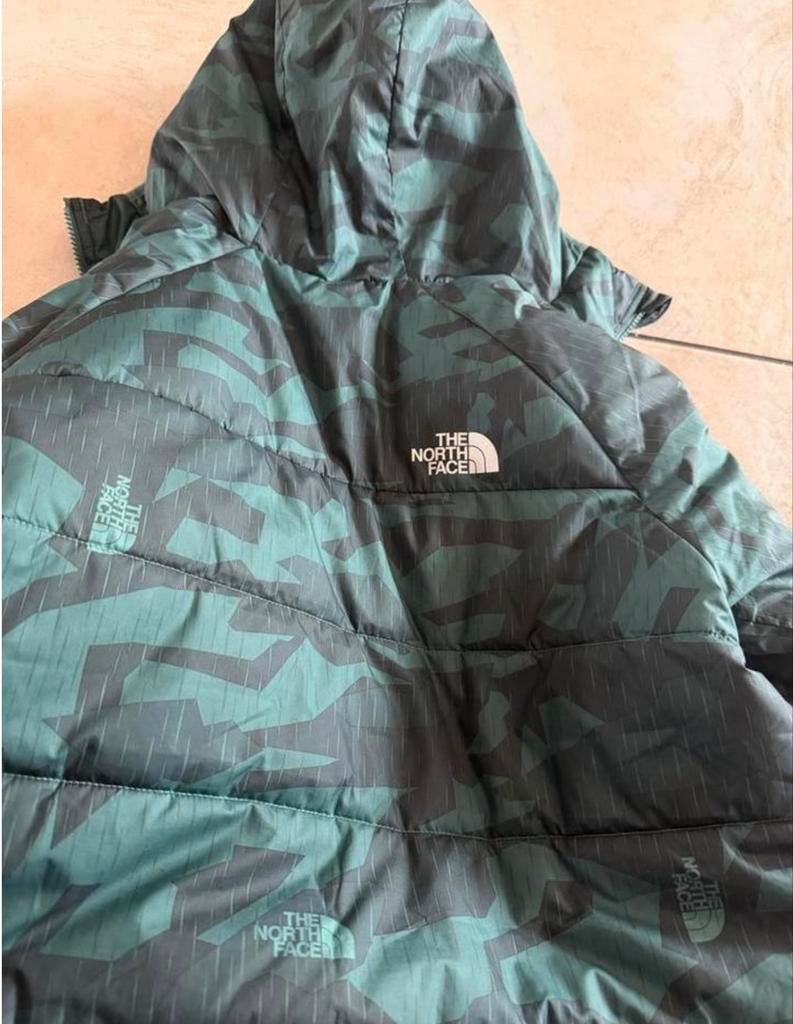 The North Face Puffer Jas Camo Groen dubbel face kindermaat, Ophalen of Verzenden, Zo goed als nieuw, Overige maten, Groen