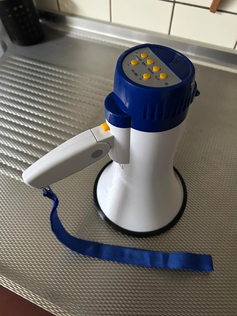 Megafoon mét sirene én opname. Nieuw, klaar voor gebruik, Overige merken, Overige typen, Nieuw, Ophalen of Verzenden