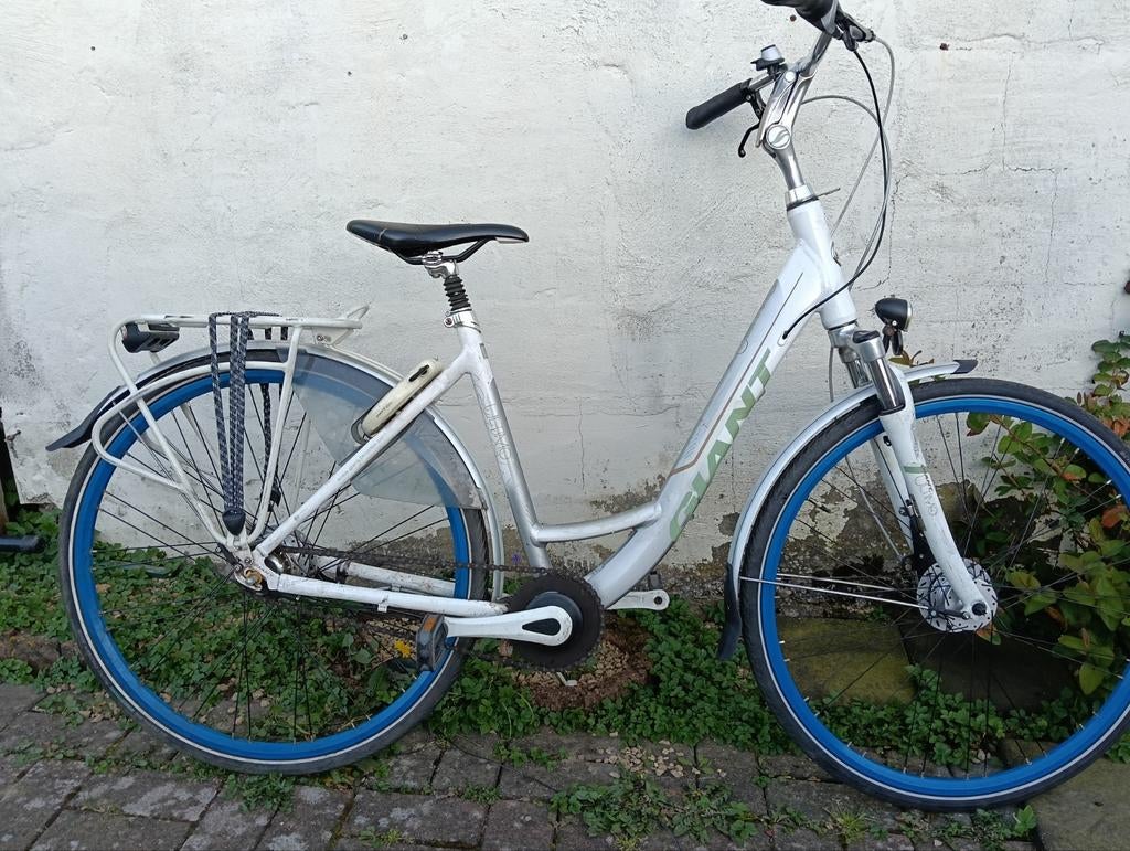 Giant Ultimo 3 damesfiets, Fietsen en Brommers, Fietsen | Dames | Damesfietsen, Ophalen, Versnellingen, Giant, 53 tot 56 cm