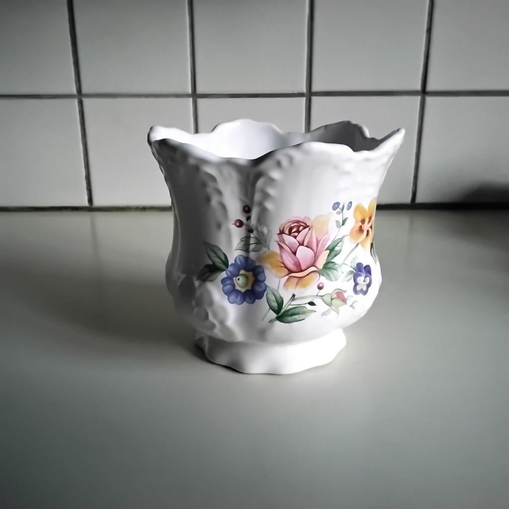 Engelse bloempot, Ophalen