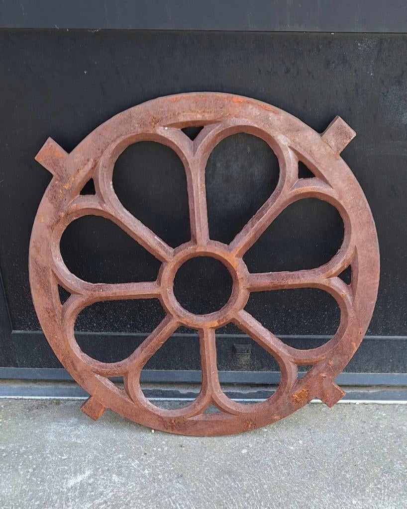 Rond gietijzeren stalraam als deco of voor gebruik., Ophalen, Minder dan 80 cm, Overige typen, Nieuw