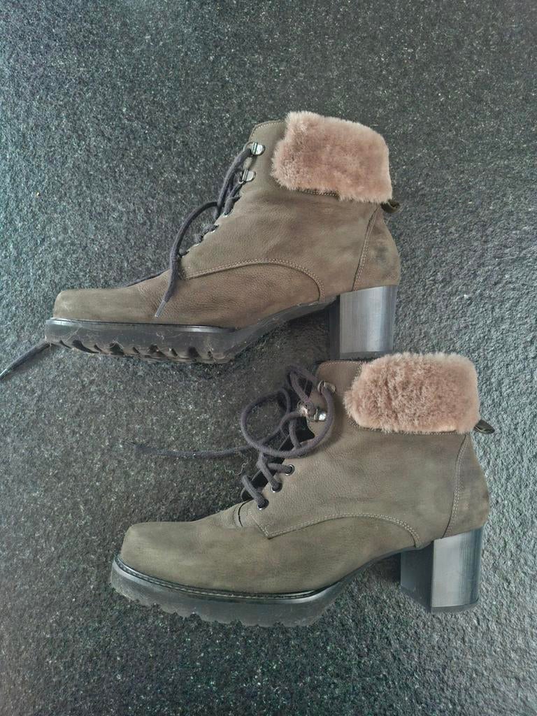 Durea maat 41 (7.5) Wijdte K, Kleding | Dames, Schoenen, Ophalen of Verzenden, Zo goed als nieuw, Sneakers of Gympen