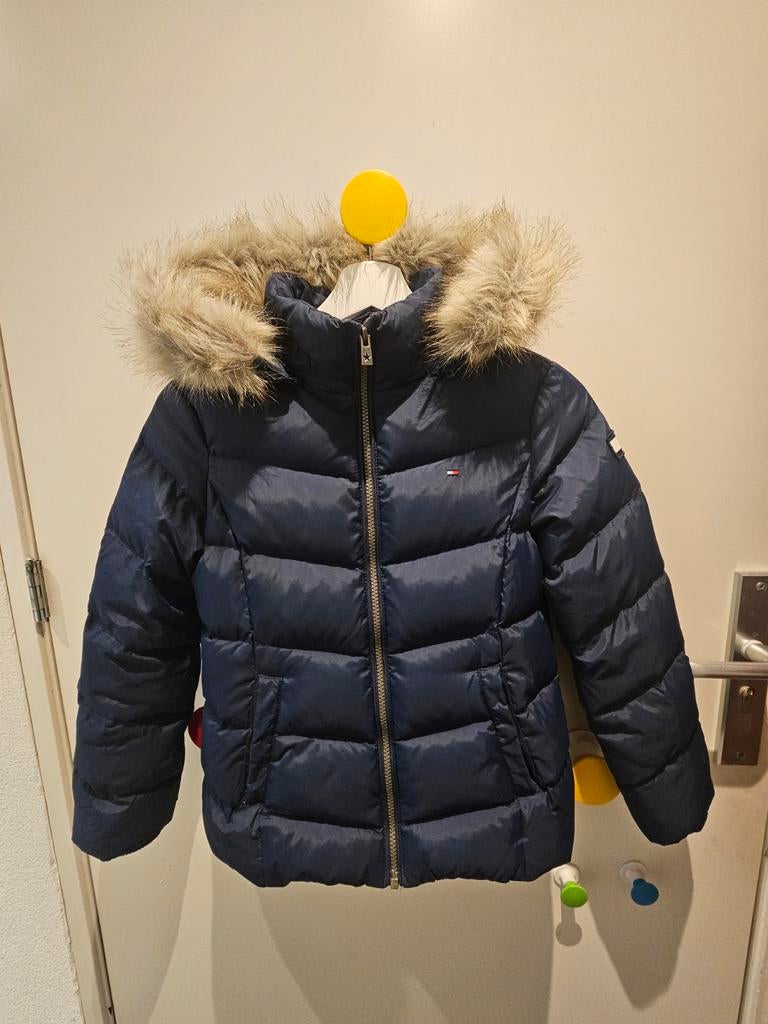 Tommy Hilfiger donsjas 140cm, Ophalen of Verzenden