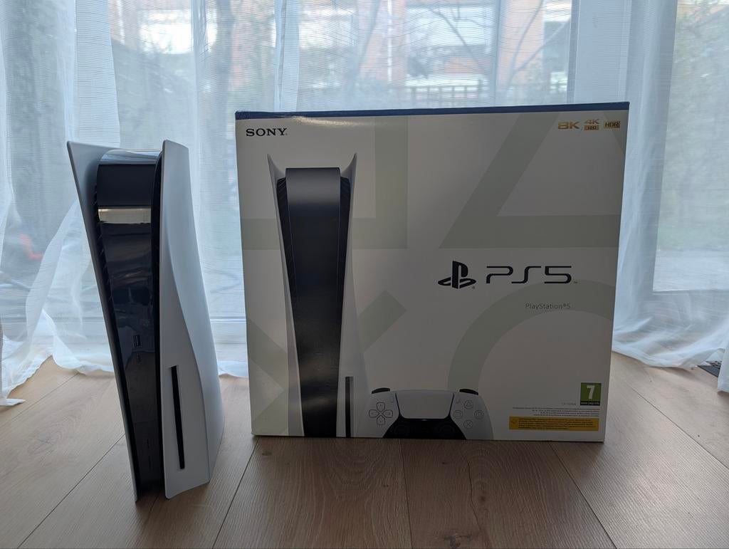 PS5 met disk drive, Spelcomputers en Games, Spelcomputers | Sony PlayStation 5, Ophalen, Zo goed als nieuw, Playstation 5