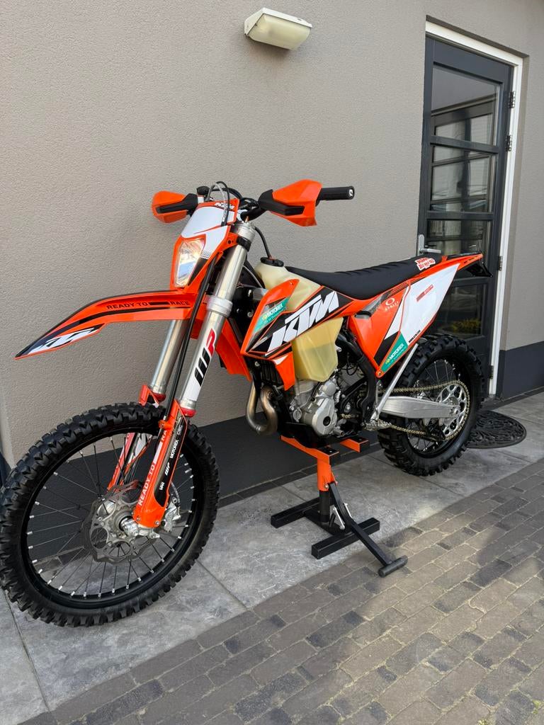 ⭐️Ktm exc 350 F 2022 1e eigenaar Nieuwstaat 66 uur!⭐️, Bedrijf