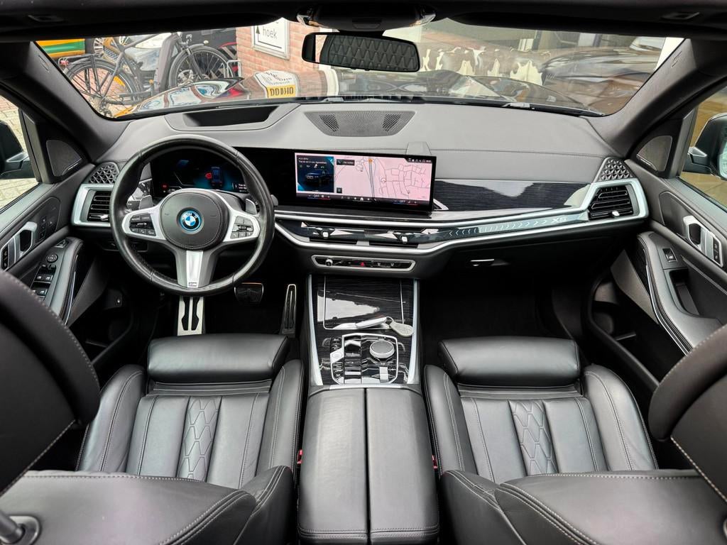 BMW X5 XDrive50e M Sport I Pano I Laser I 22" I Bomvol, Adaptive Cruise Control, Gebruikt, 2395 kg, Zwart