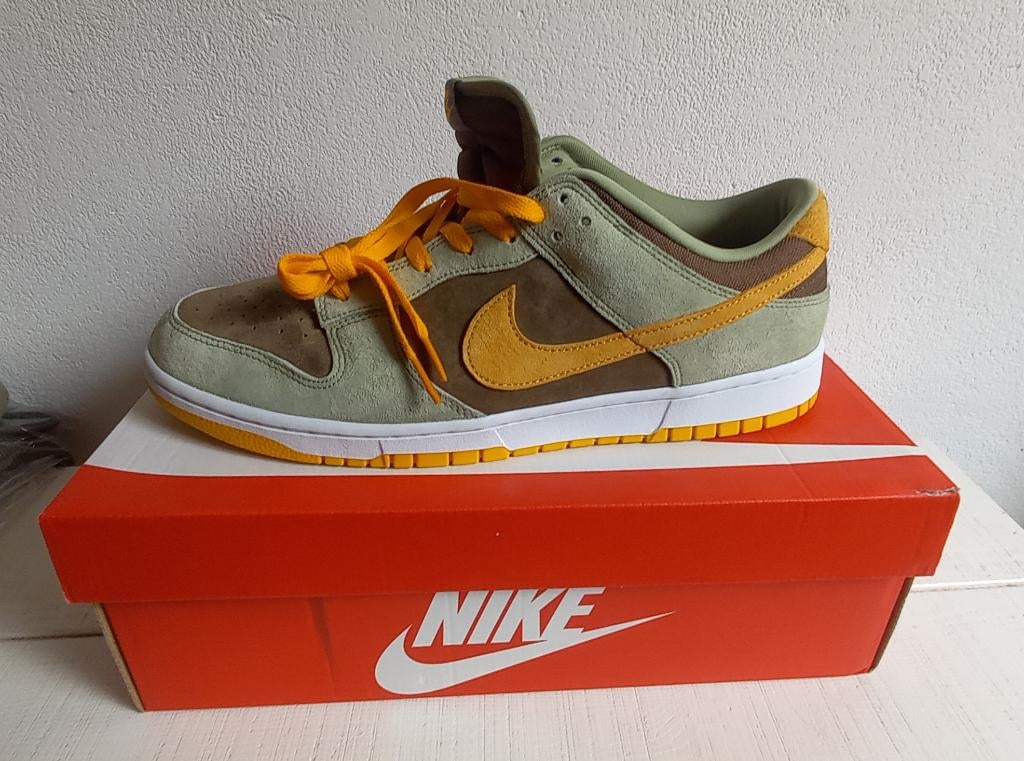 Nike dunk low Dusty olive EU 47,5, Kleding | Heren, Schoenen, Overige kleuren, Onbekend, Nieuw, Ophalen of Verzenden