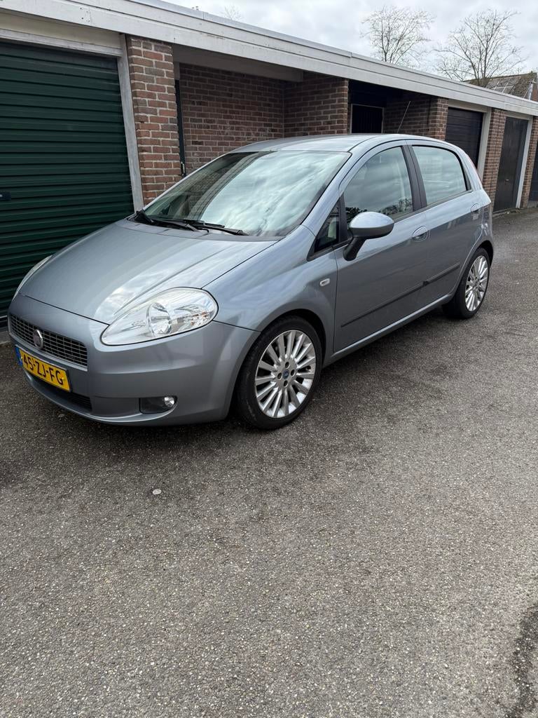 Fiat Punto 1.4 16V Turbo 5DR 2008 Grijs, Auto's, Fiat, Voorwielaandrijving, 15 km/l, 1145 kg, 4 cilinders
