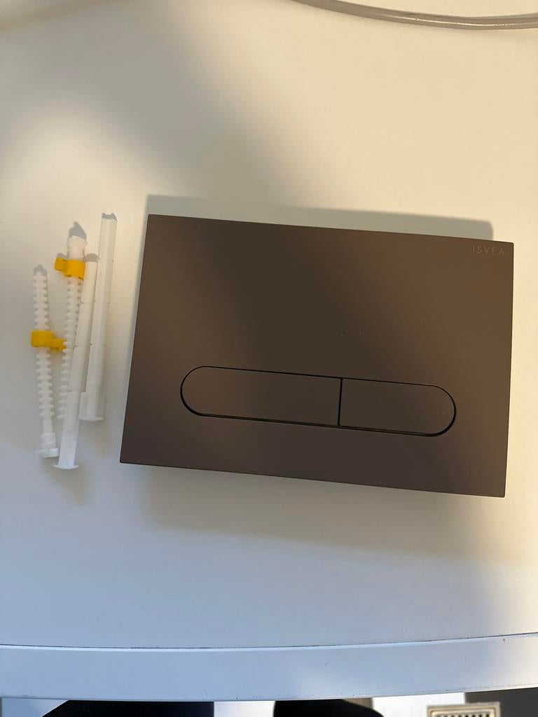 ISVEA Toilet Bedieningspaneel Bruin / Taupe, Doe-het-zelf en Verbouw, Sanitair, Ophalen of Verzenden, Nieuw, Toilet